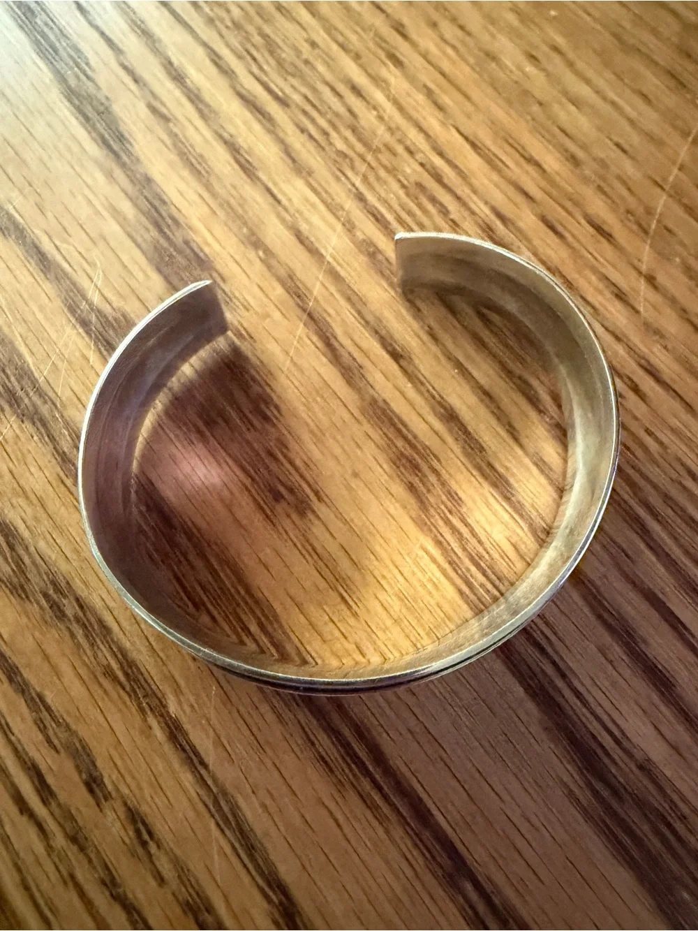 Beautiful Sterling Silver 925 Cuff with Inlay Detail - 1” wide
